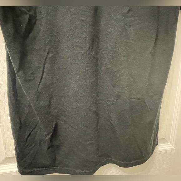 Welcome To Fabulous Goodwill T-Shirt Las Vegas Black Unisex Size Medium - Picture 6 of 7